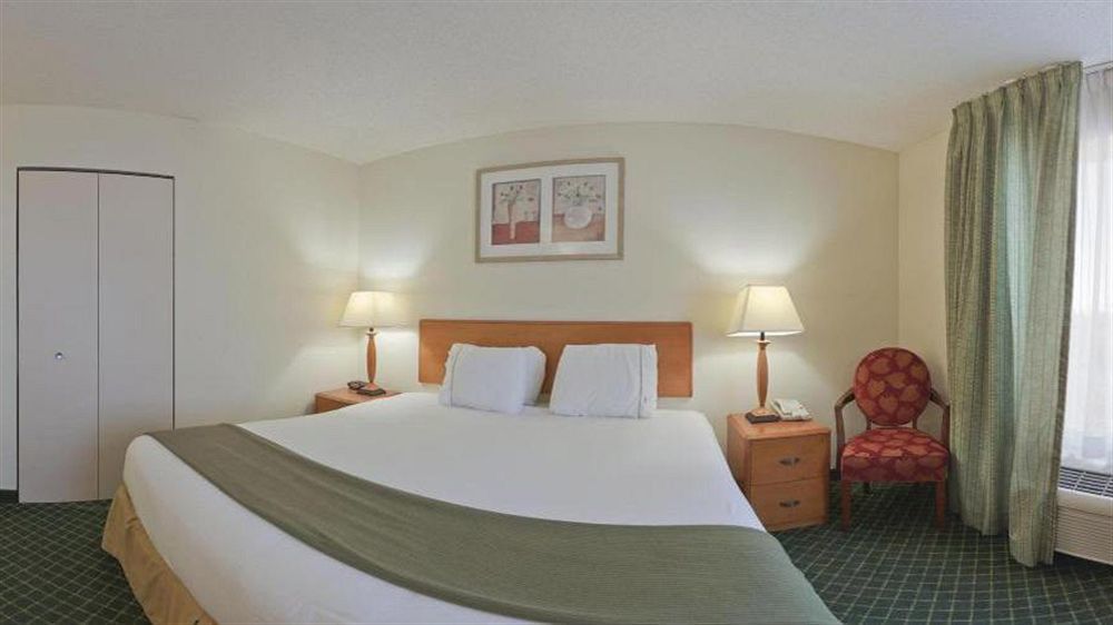 Holiday Inn Express New Orleans East By Ihg Εξωτερικό φωτογραφία